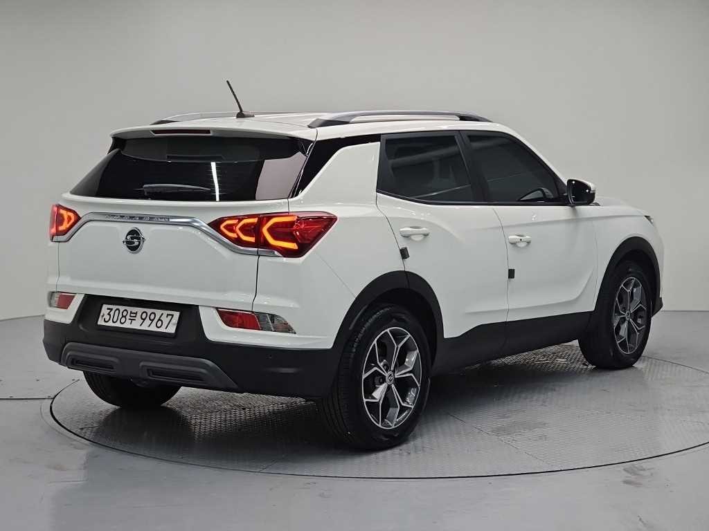 KG모빌리티(쌍용) 코란도 뷰티풀코란도 2WD 디젤 1.6 C5 플러스 이미지 4