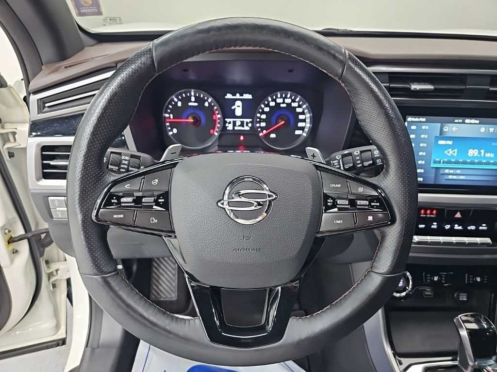 KG모빌리티(쌍용) 코란도 뷰티풀코란도 2WD 디젤 1.6 C5 플러스 이미지 9