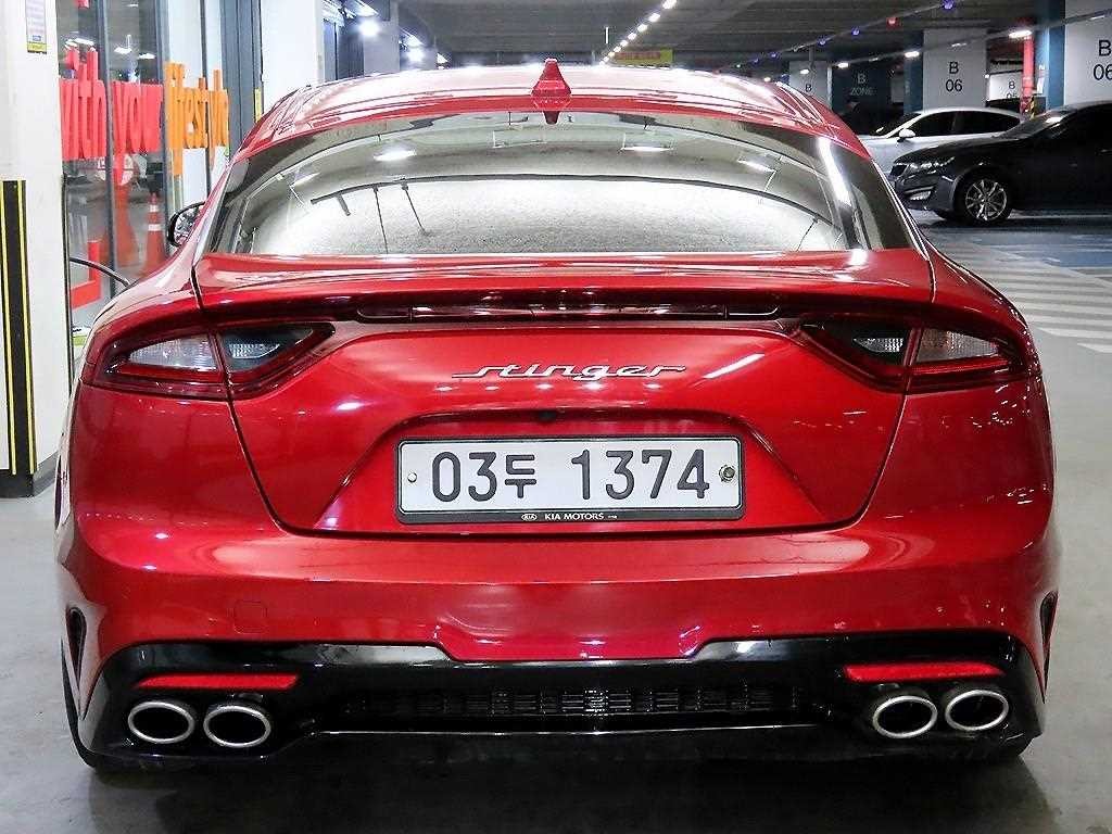 기아 스팅어 가솔린 2.0 터보 2WD 플래티넘 이미지 5