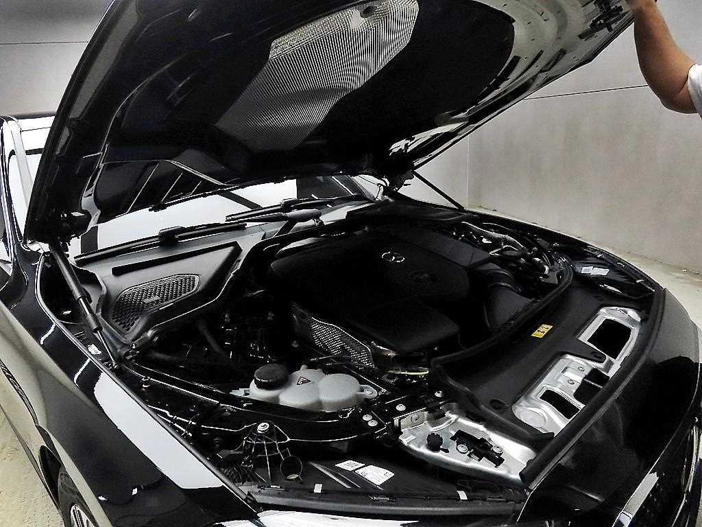 벤츠 E 클래스 E-클래스 W214 E200 아방가르드 이미지 19