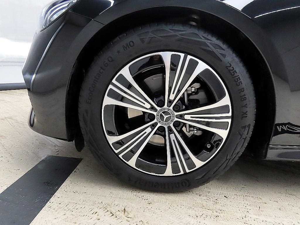 벤츠 E 클래스 E-클래스 W214 E200 아방가르드 이미지 20