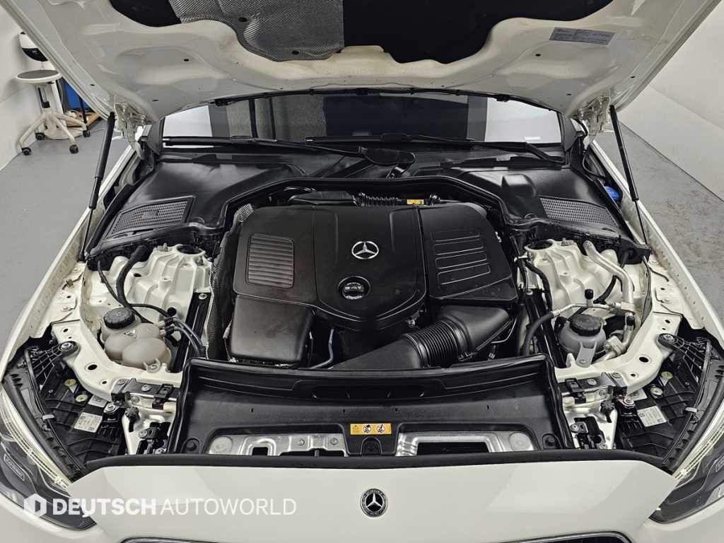 벤츠 C 클래스 C클래스 W206 C300 4MATIC 아방가르드 이미지 6