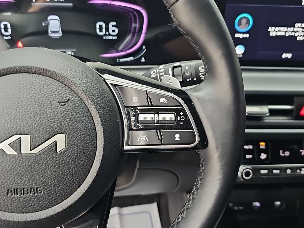 기아 셀토스 더 뉴 셀토스 가솔린 1.6 터보 4WD 시그니처 이미지 18