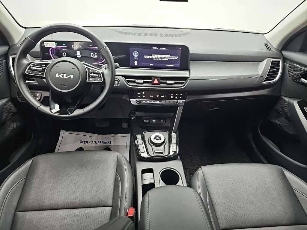 기아 셀토스 더 뉴 셀토스 가솔린 1.6 터보 4WD 시그니처 이미지 7