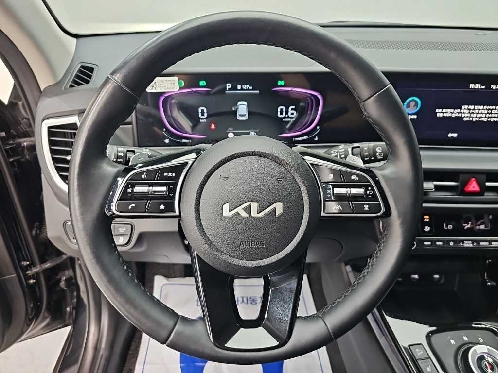 기아 셀토스 더 뉴 셀토스 가솔린 1.6 터보 4WD 시그니처 이미지 9
