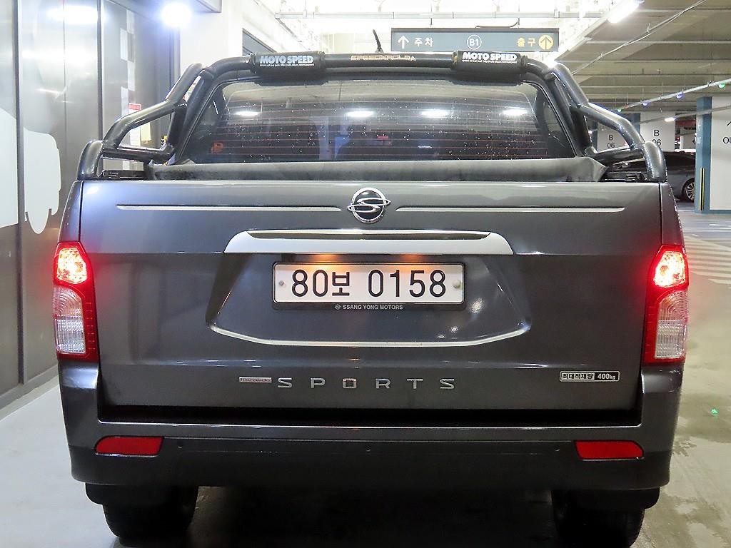 KG모빌리티(쌍용) 코란도 더뉴코란도스포츠 CX7(4WD) 패션 이미지 5