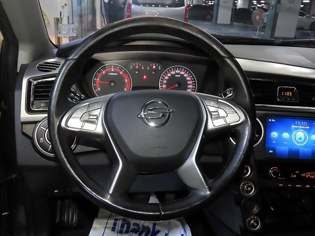 KG모빌리티(쌍용) 코란도 더뉴코란도스포츠 CX7(4WD) 패션 이미지 8
