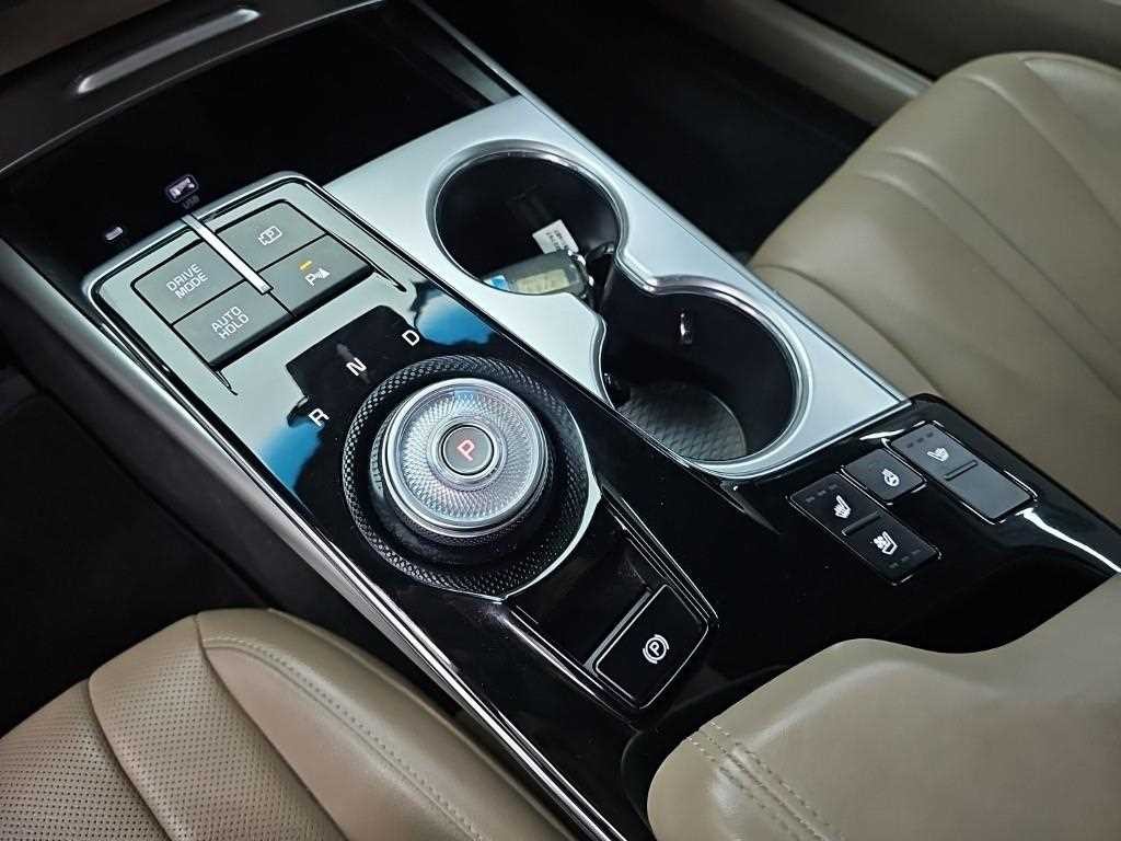 기아 K8 2.5 2WD 노블레스 라이트 이미지 8