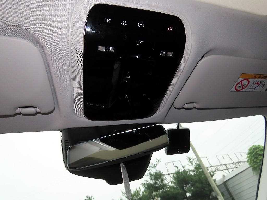 벤츠 E 클래스 E-클래스 W214 E220d 4MATIC 익스클루시브 이미지 14
