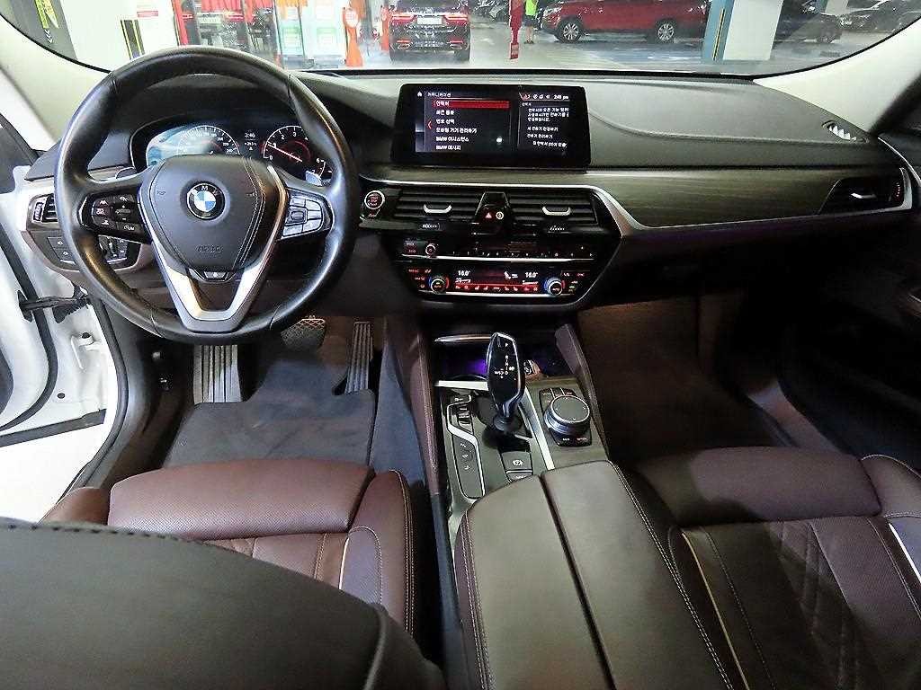 BMW 그란투리스모 6시리즈 GT (G32) 640I XDRIVE 럭셔리 이미지 10