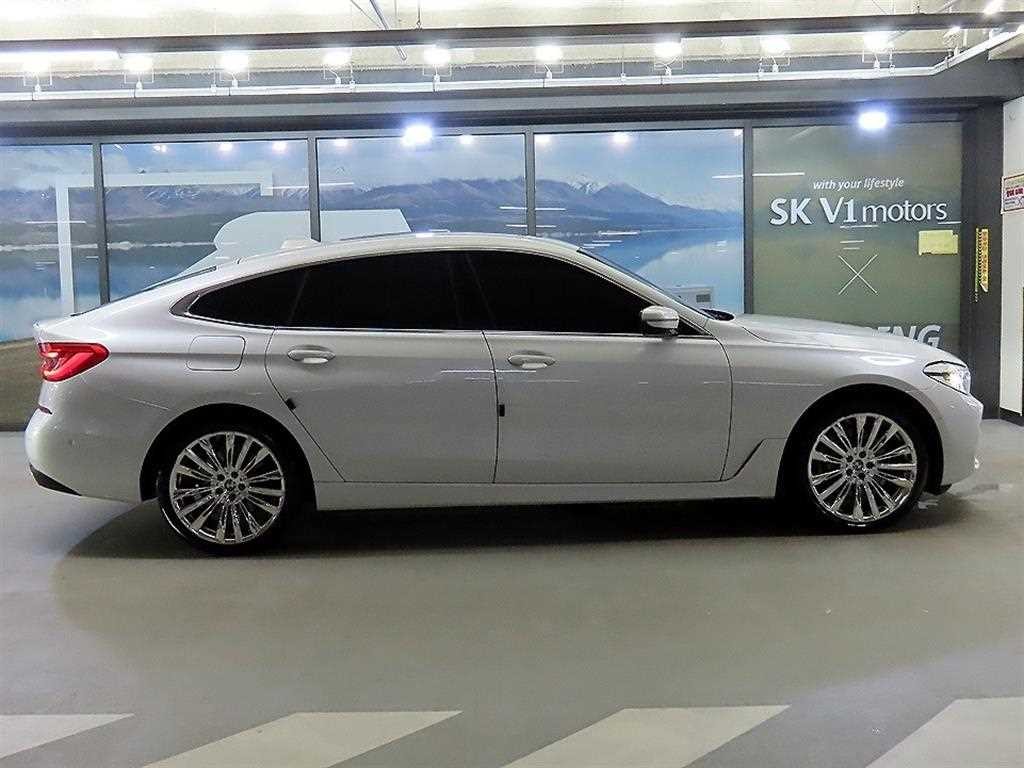 BMW 그란투리스모 6시리즈 GT (G32) 640I XDRIVE 럭셔리 이미지 3