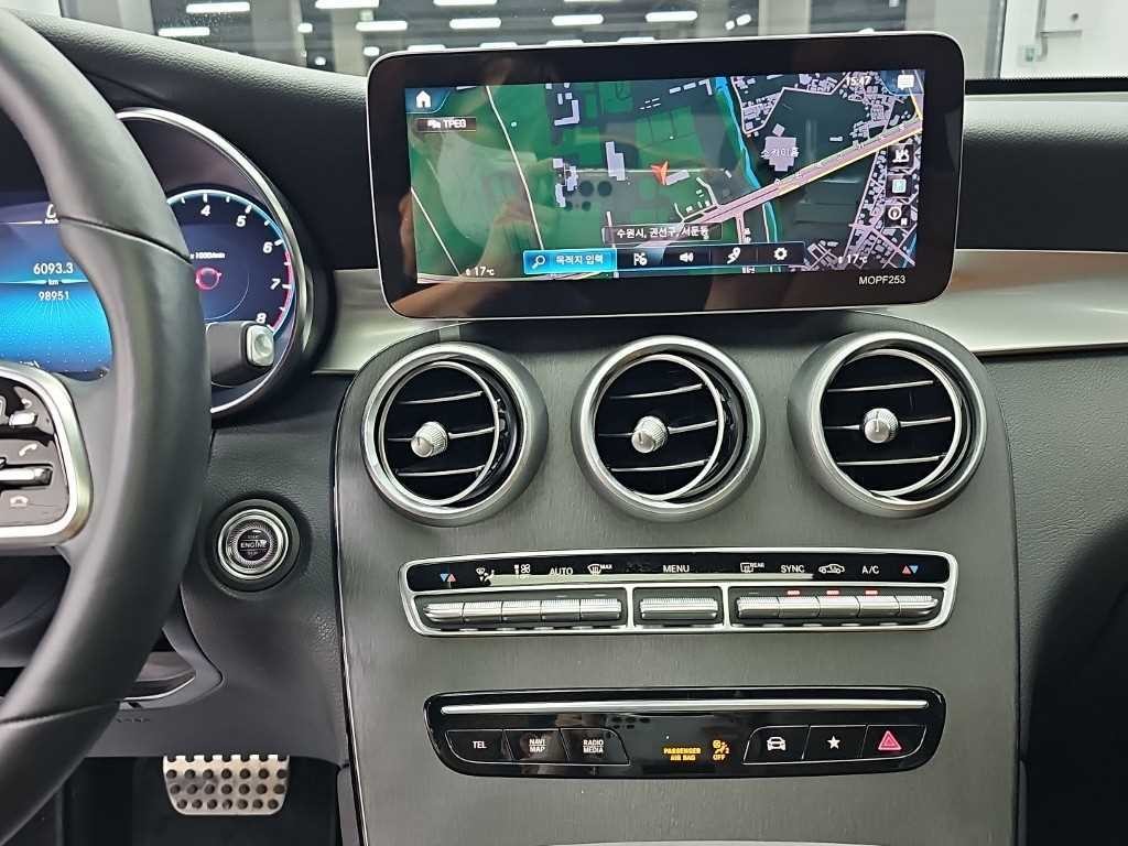 벤츠 GLC 클래스 GLC클래스 X253 GLC 300 4MATIC 쿠페 이미지 10