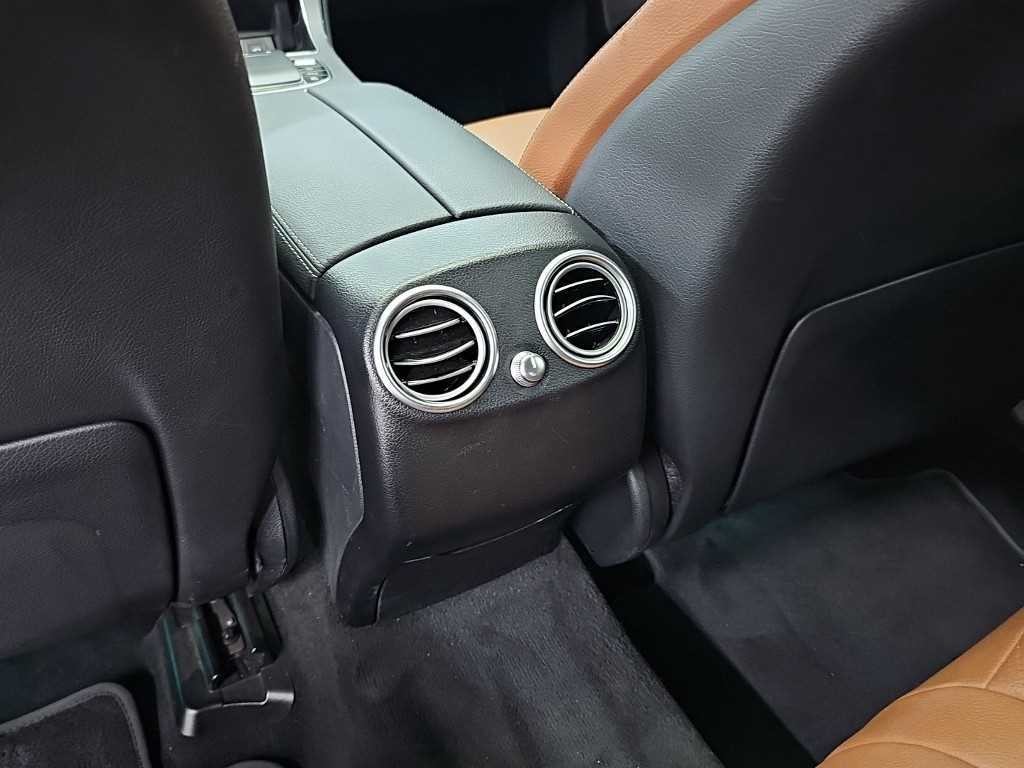 벤츠 GLC 클래스 GLC클래스 X253 GLC 300 4MATIC 쿠페 이미지 13