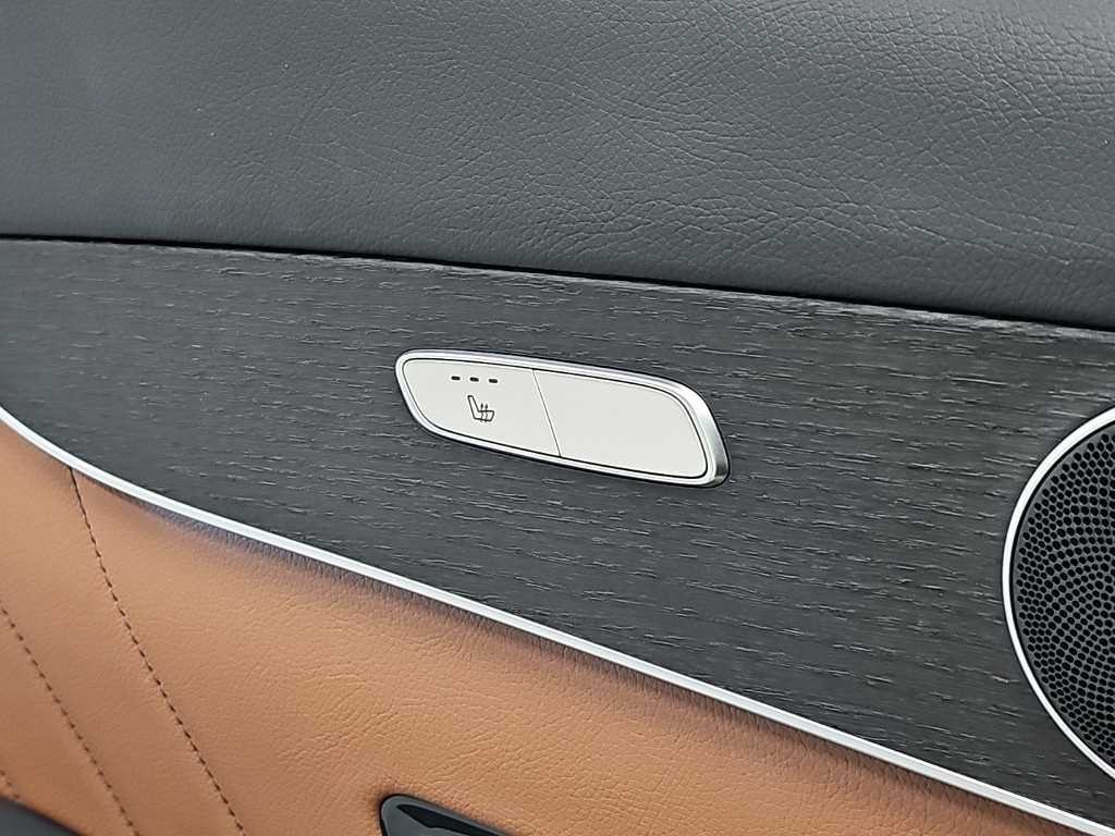 벤츠 GLC 클래스 GLC클래스 X253 GLC 300 4MATIC 쿠페 이미지 14