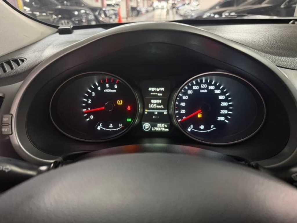 기아 스포티지 더 뉴 스포티지 R 디젤 2WD 프레스티지 이미지 9
