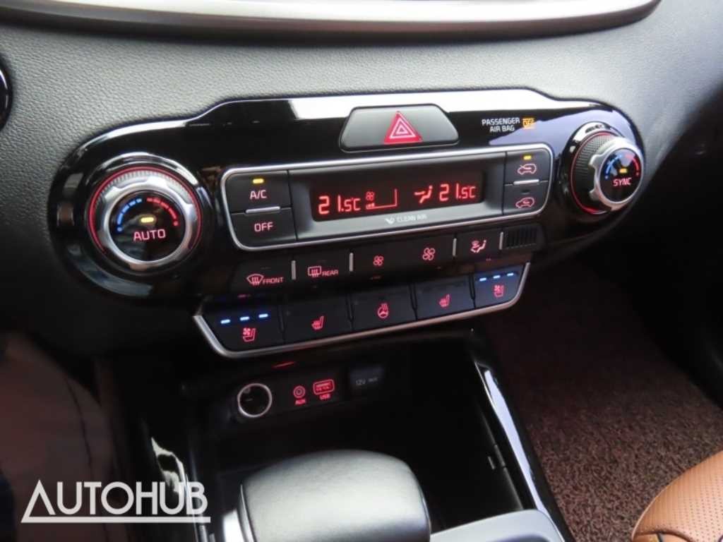 기아 쏘렌토 더 뉴 쏘렌토 디젤 2.2 2WD 노블레스 스페셜 이미지 8