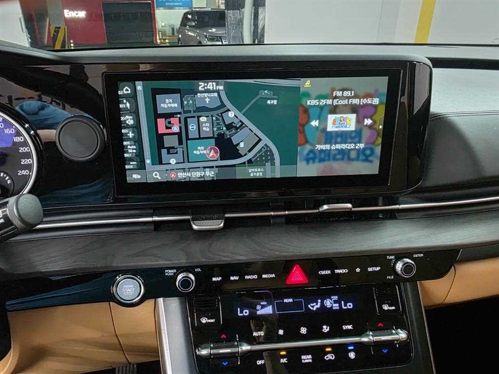 기아 카니발 카니발 4세대 디젤 9인승 프레스티지 이미지 12