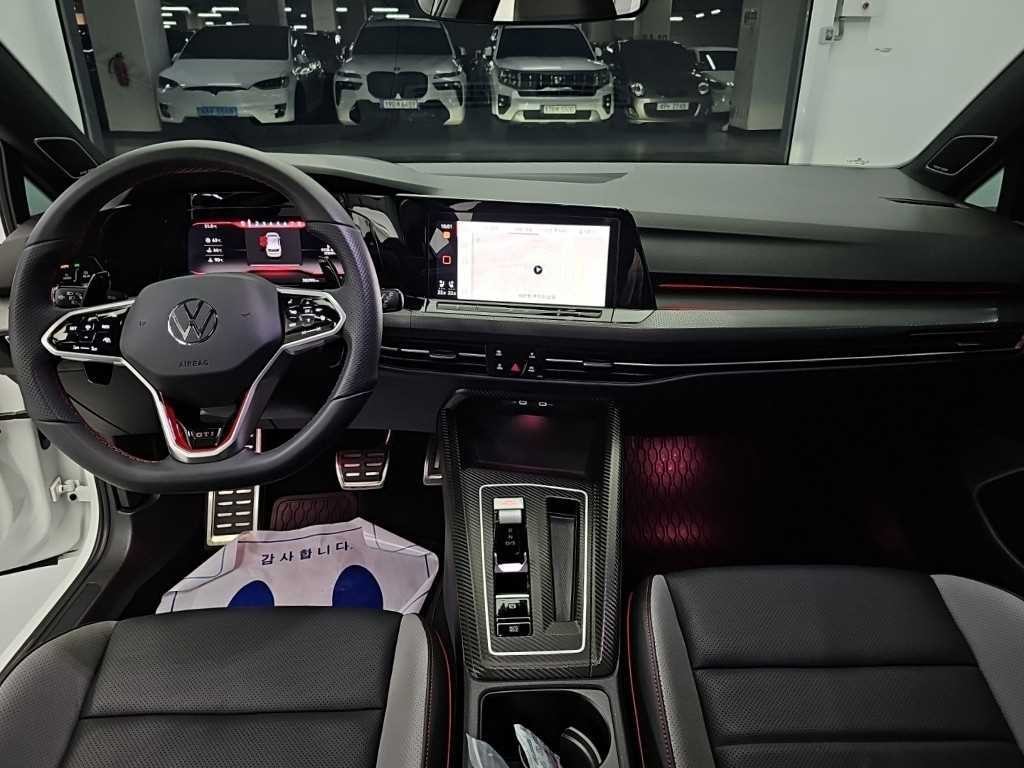 폭스바겐 골프 골프 8세대 2.0 GTI 이미지 7