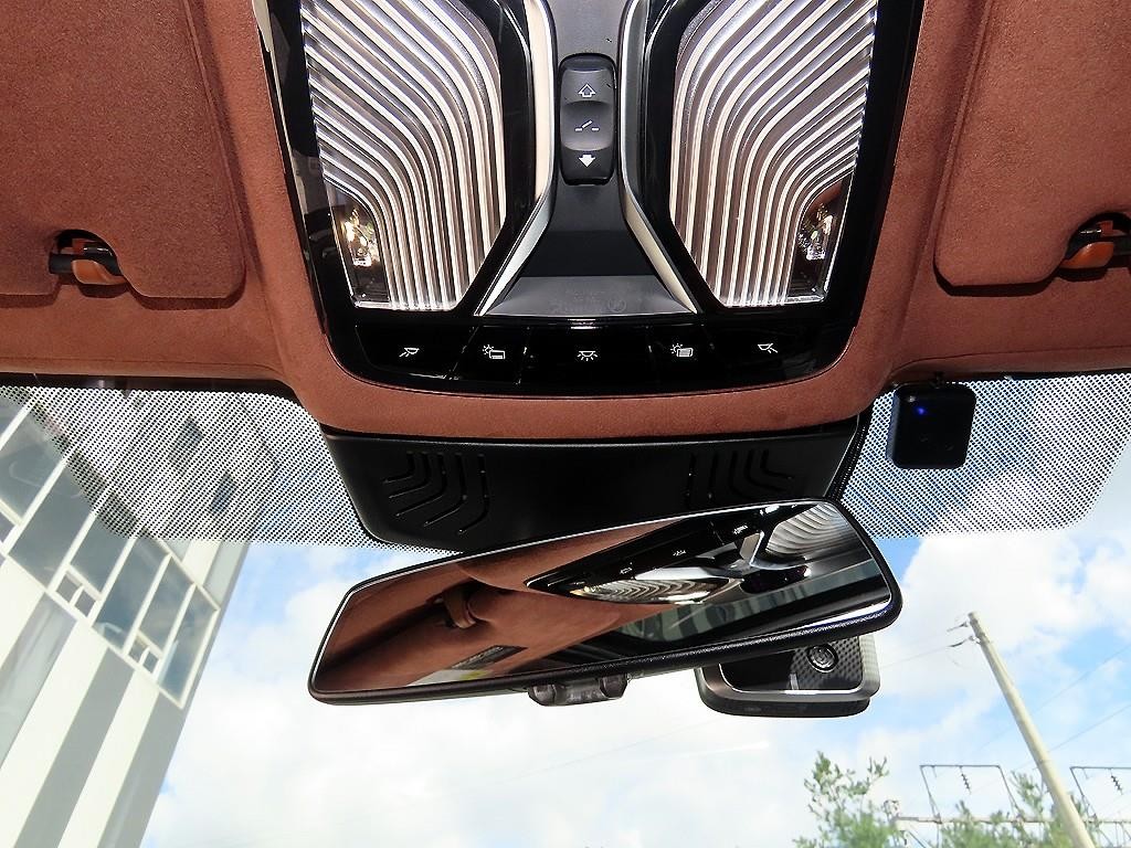 BMW 7시리즈 7시리즈 (G11) M760Li xDrive 엑설런스 이미지 14