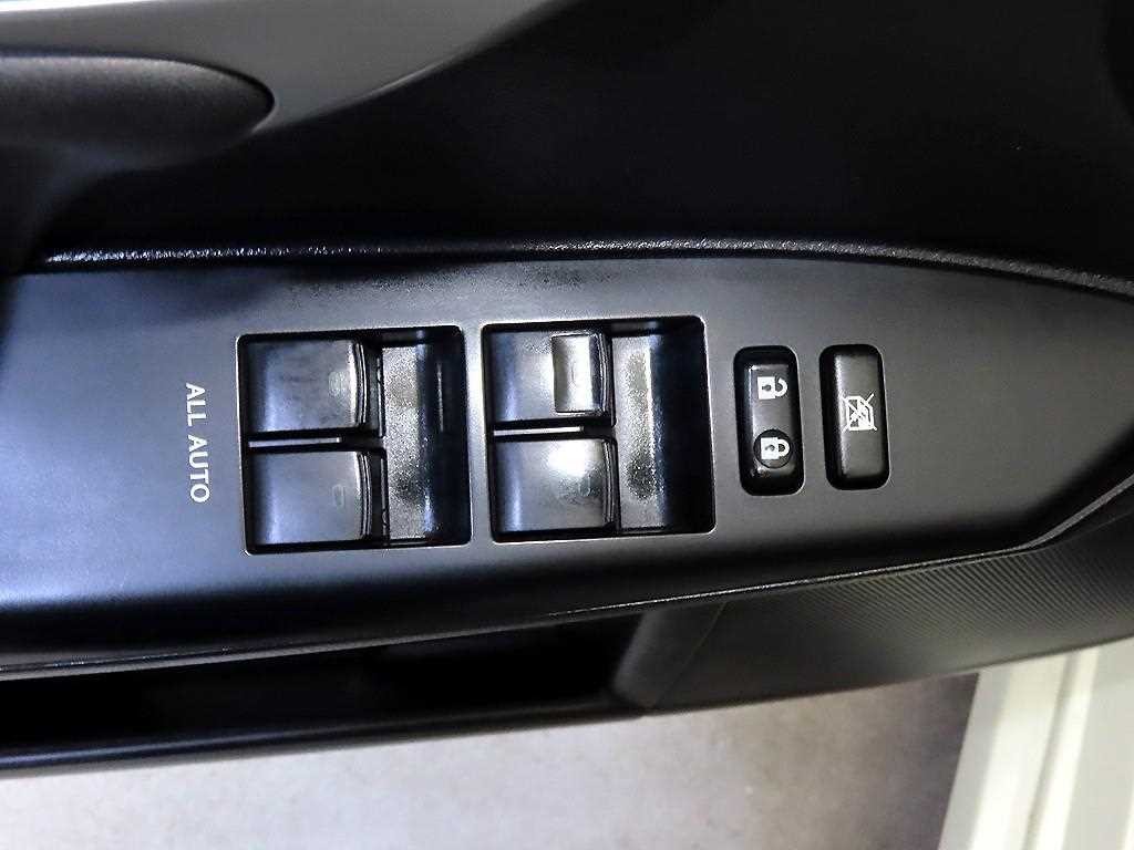 렉서스 CT 200H 컴팩트 트렌디 이미지 13