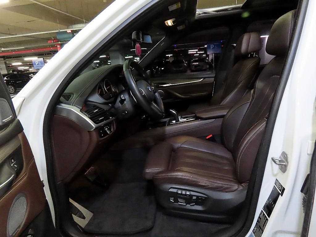 BMW X5 X5 (F15) xDrive M50d 이미지 6