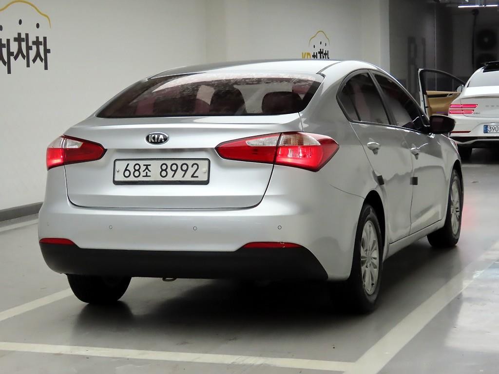 기아 K3 1.6 GDI 디럭스 이미지 4