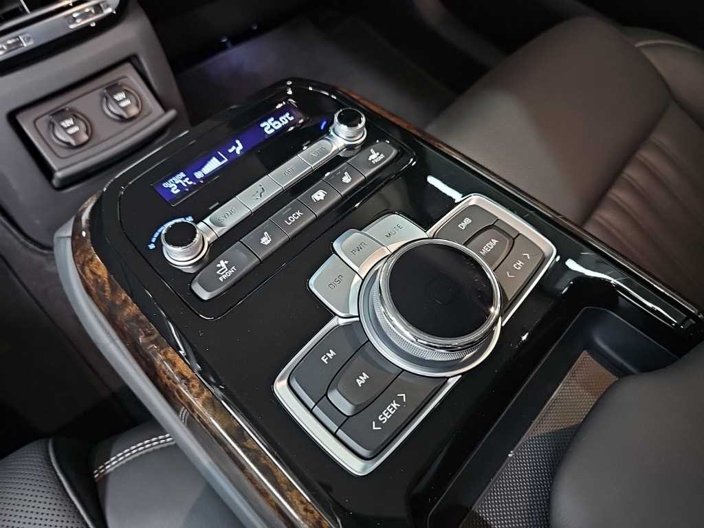 제네시스 G90 3.8 GDI AWD 프리미엄 럭셔리 이미지 14