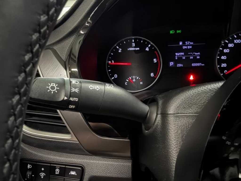 기아 셀토스 디젤 1.6 2WD 프레스티지 이미지 14