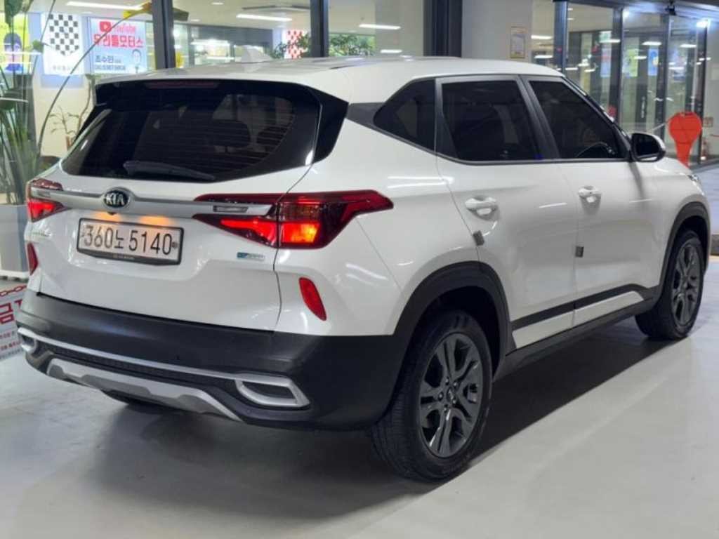 기아 셀토스 디젤 1.6 2WD 프레스티지 이미지 4