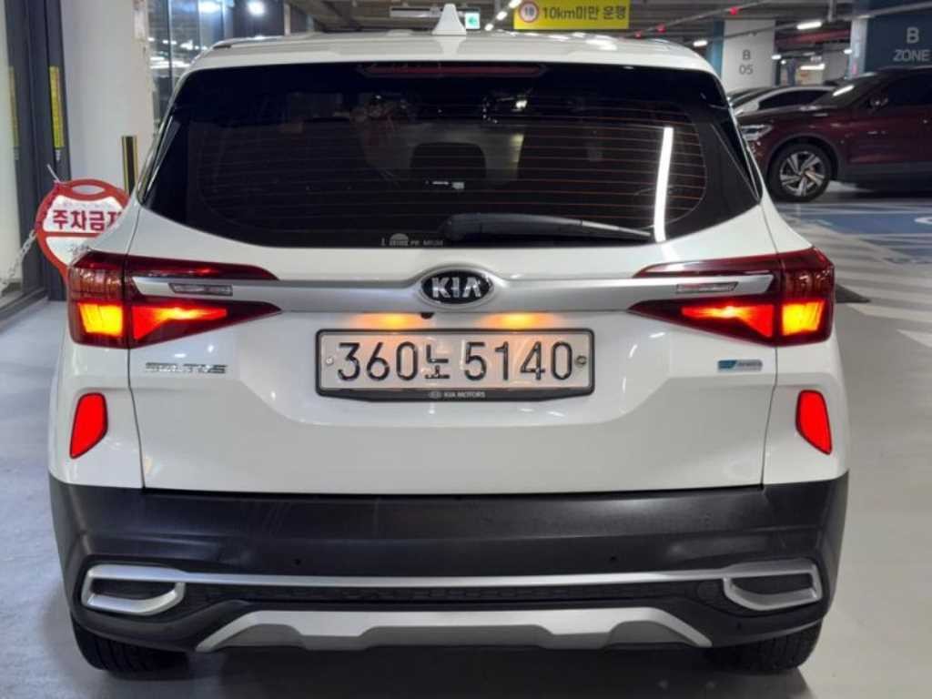 기아 셀토스 디젤 1.6 2WD 프레스티지 이미지 5