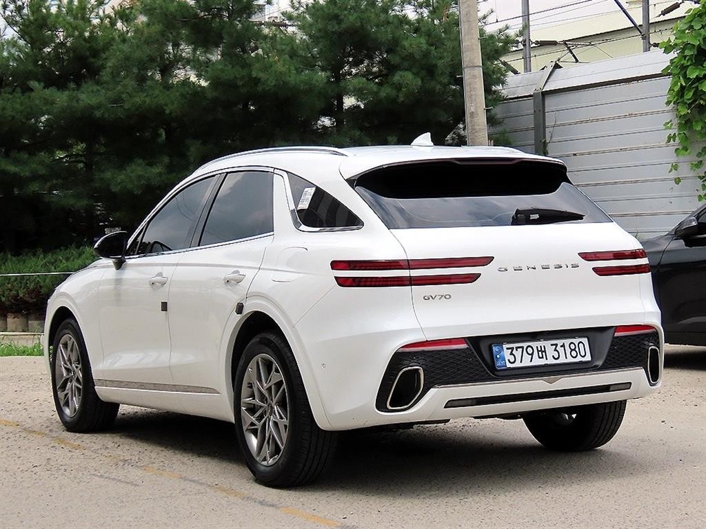 제네시스 GV70 2.5T 가솔린 2WD 기본형 이미지 3