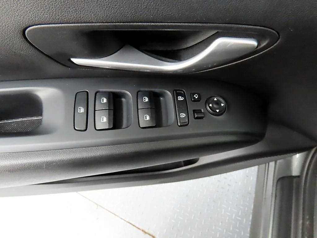 현대 투싼 투싼 (NX4) 디젤 2.0 2WD 모던 이미지 11