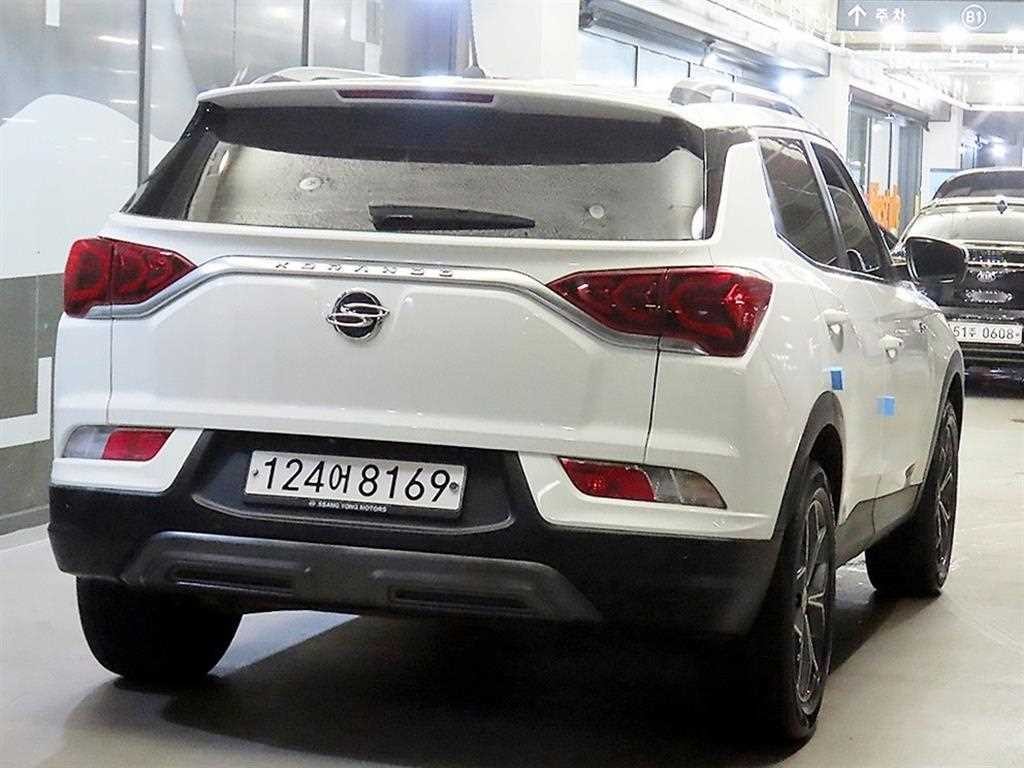 KG모빌리티(쌍용) 코란도 뷰티풀코란도 2WD 가솔린 1.5 C5 플러스 이미지 4