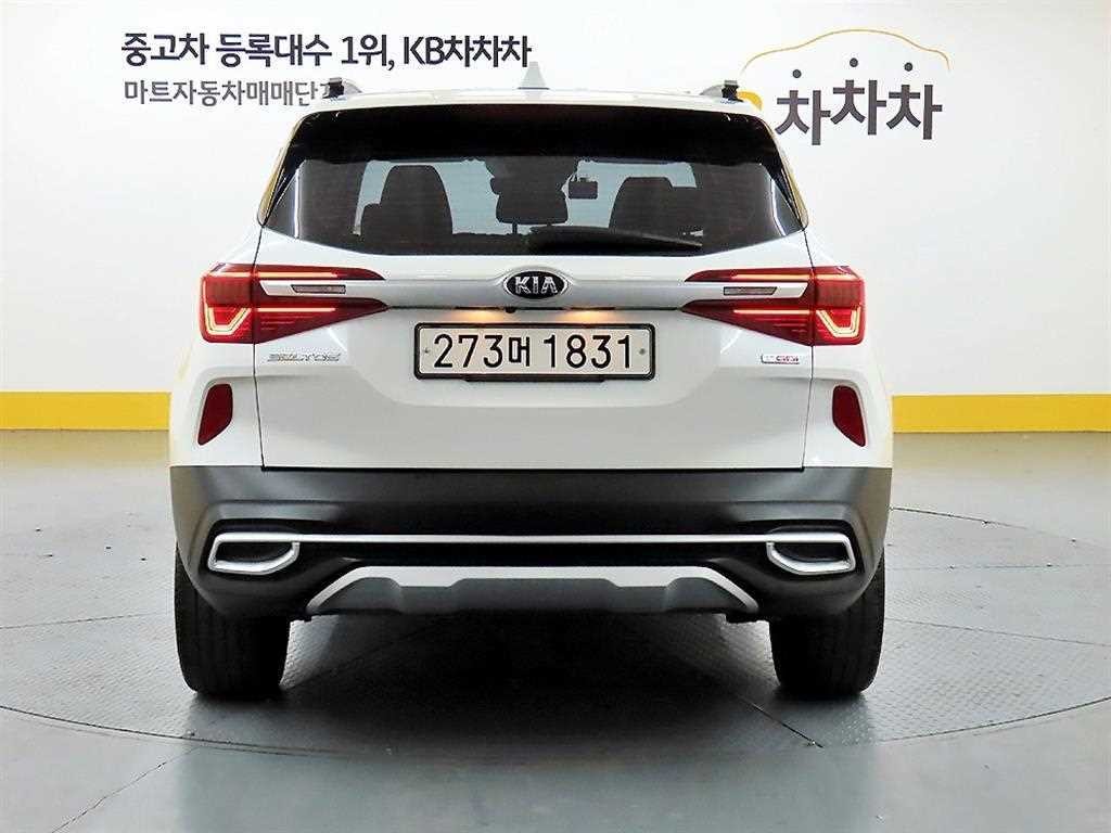 기아 셀토스 가솔린 1.6 터보 2WD 시그니처 이미지 3