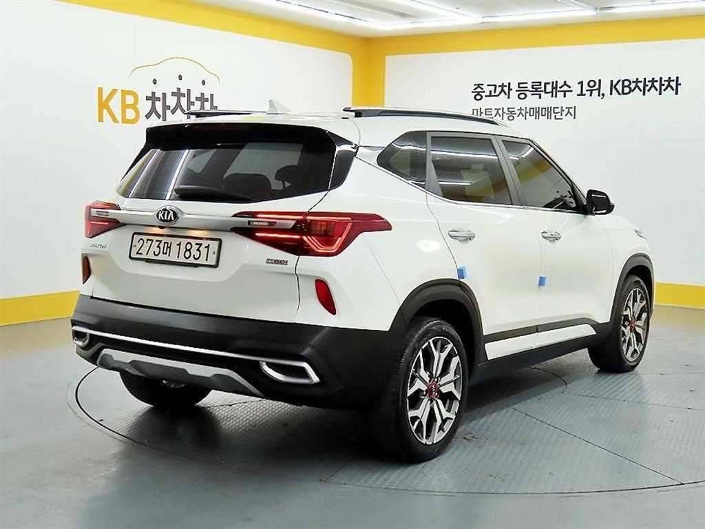 기아 셀토스 가솔린 1.6 터보 2WD 시그니처 이미지 4