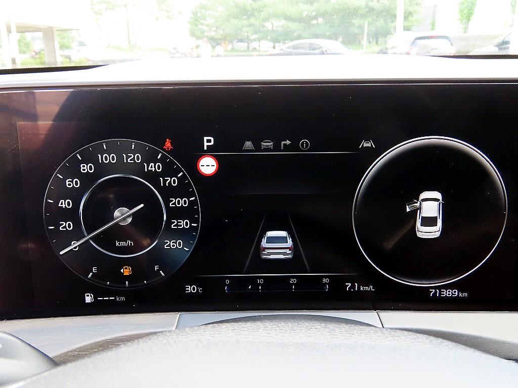 기아 K8 2.5 2WD 노블레스 이미지 9