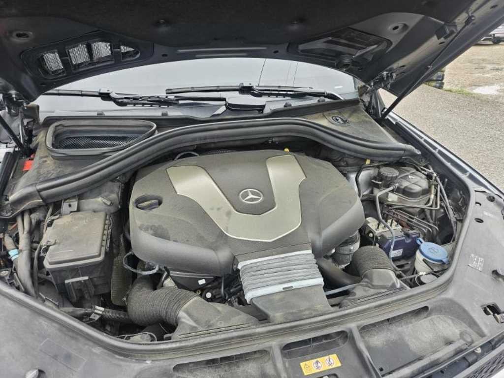 벤츠 GLE 클래스 GLE 클래스 W166 GLE 350 d 4MATIC 이미지 18