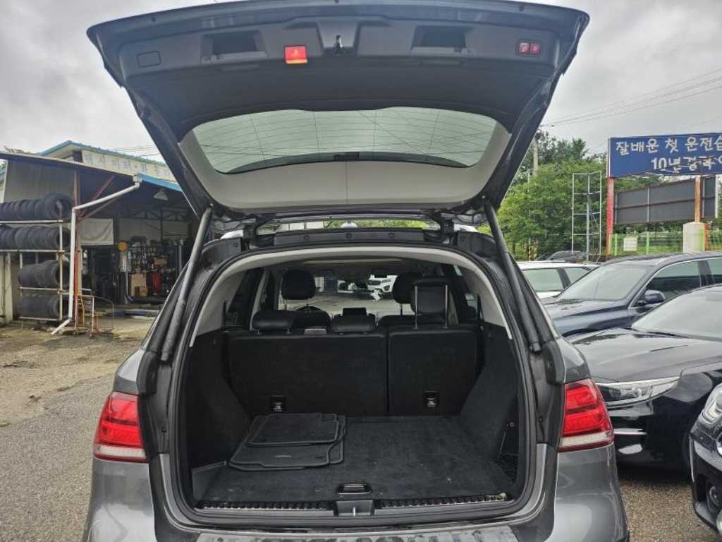 벤츠 GLE 클래스 GLE 클래스 W166 GLE 350 d 4MATIC 이미지 5