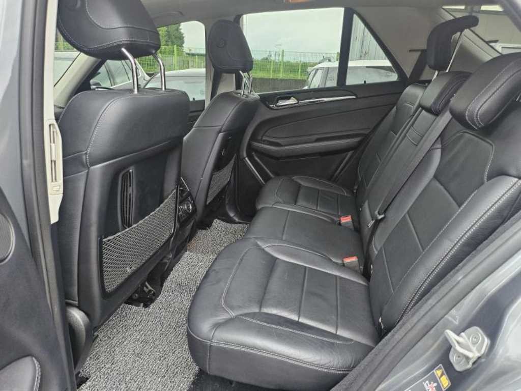 벤츠 GLE 클래스 GLE 클래스 W166 GLE 350 d 4MATIC 이미지 7