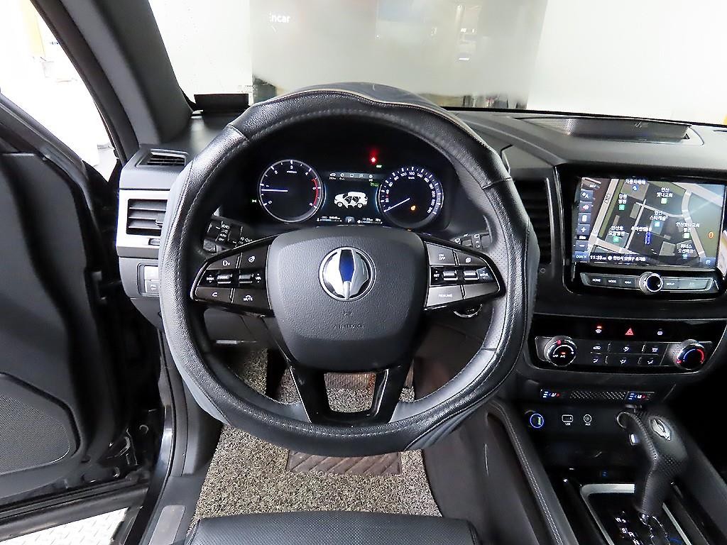 KG모빌리티(쌍용) 렉스턴 G4렉스턴 디젤 2.2 4WD 화이트 에디션 이미지 9