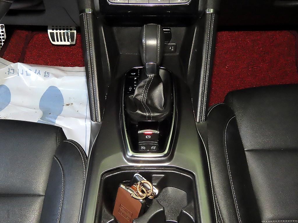 르노코리아(삼성) QM6 더뉴QM6 가솔린 2.0 GDe LE 2WD 이미지 12