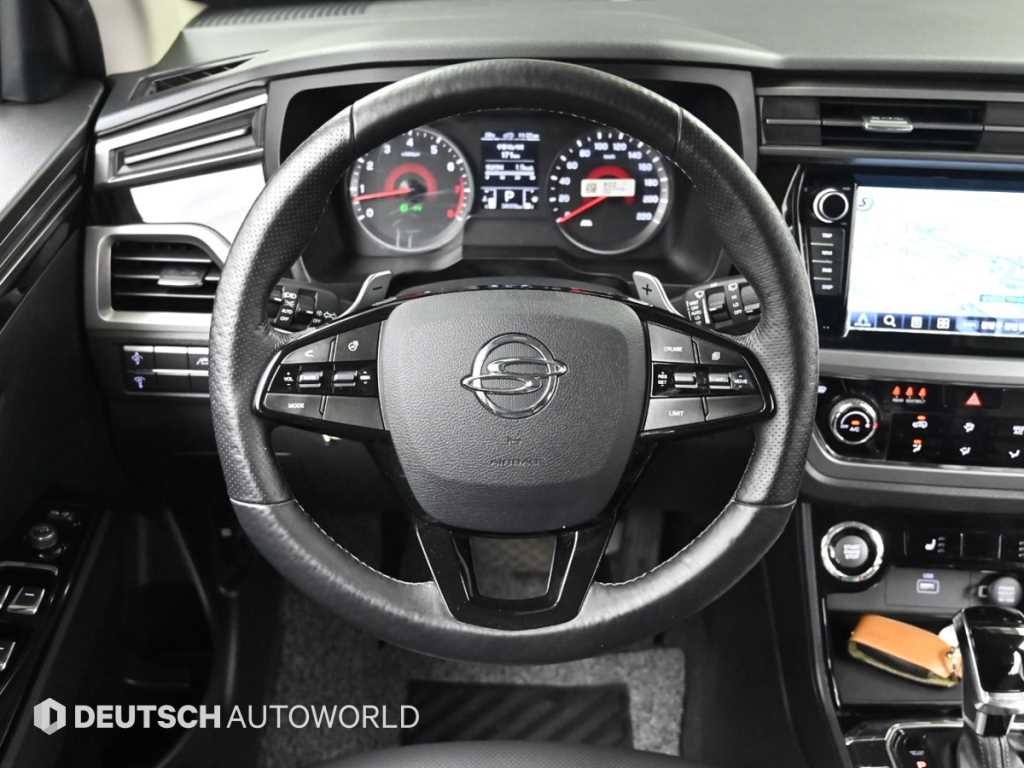 KG모빌리티(쌍용) 코란도 뷰티풀코란도 2WD 가솔린 1.5 C5 플러스 이미지 13
