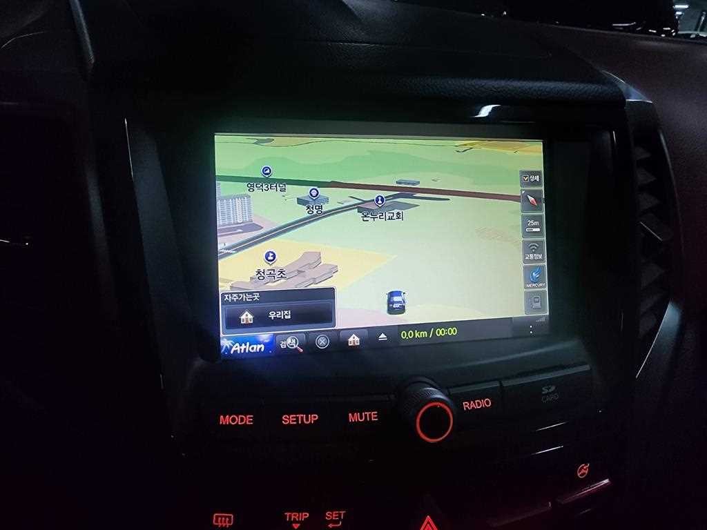 KG모빌리티(쌍용) 티볼리 디젤 4WD 1.6 LX 이미지 8