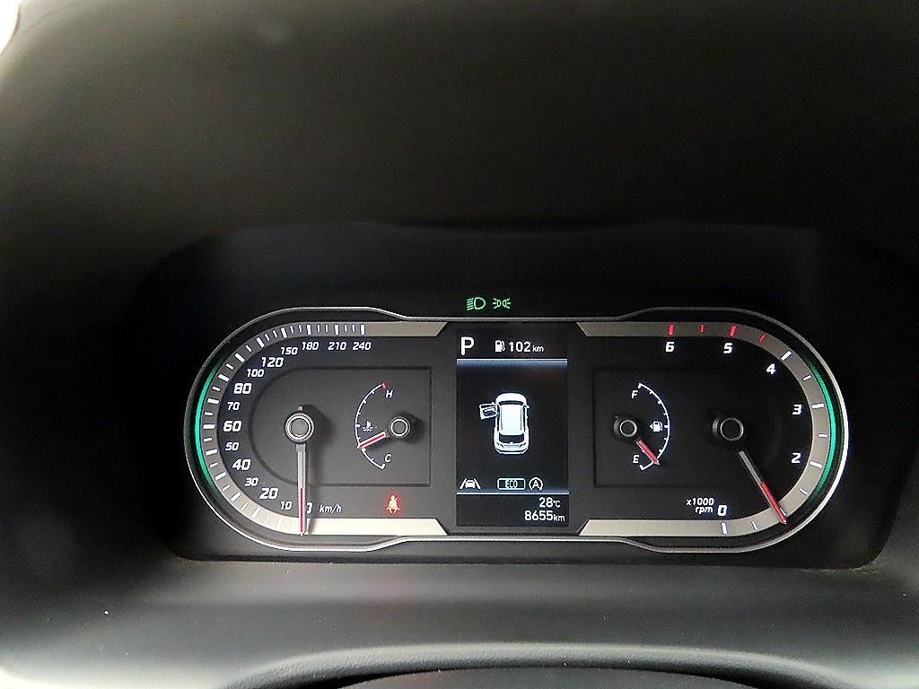 현대 투싼 투싼 (NX4) 디젤 2.0 2WD 모던 이미지 8