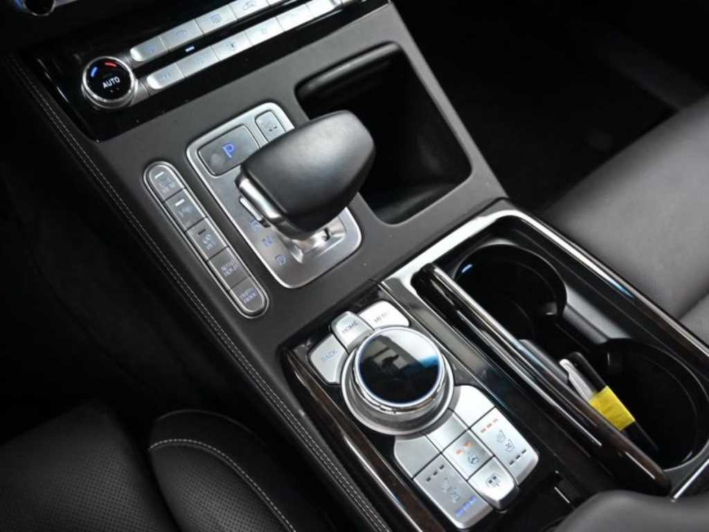 제네시스 G90 3.8 GDI AWD 럭셔리 이미지 9