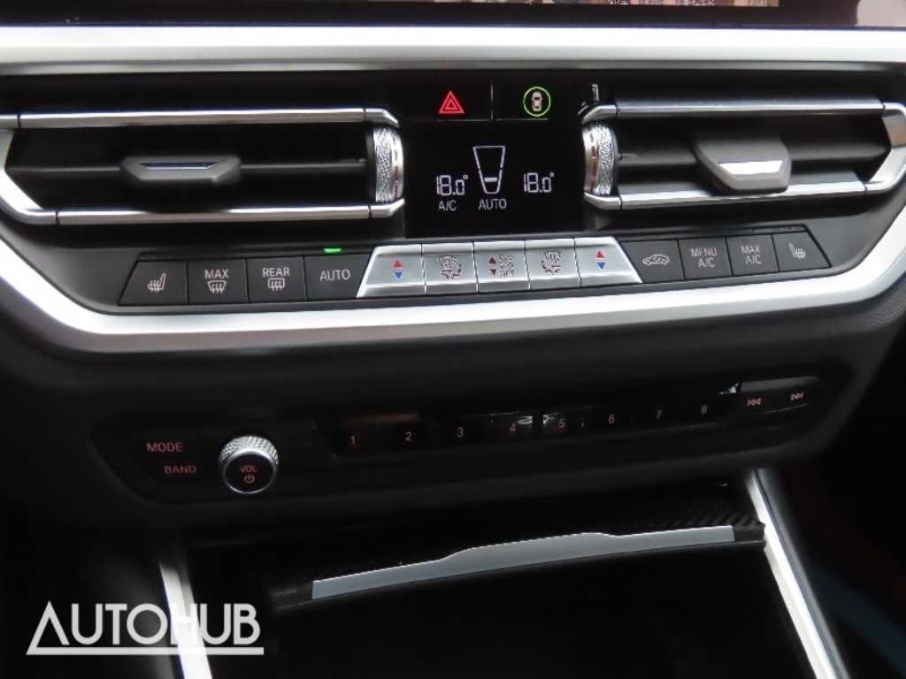 BMW 3시리즈 3시리즈 (G20) M340i 퍼포먼스팩 이미지 8