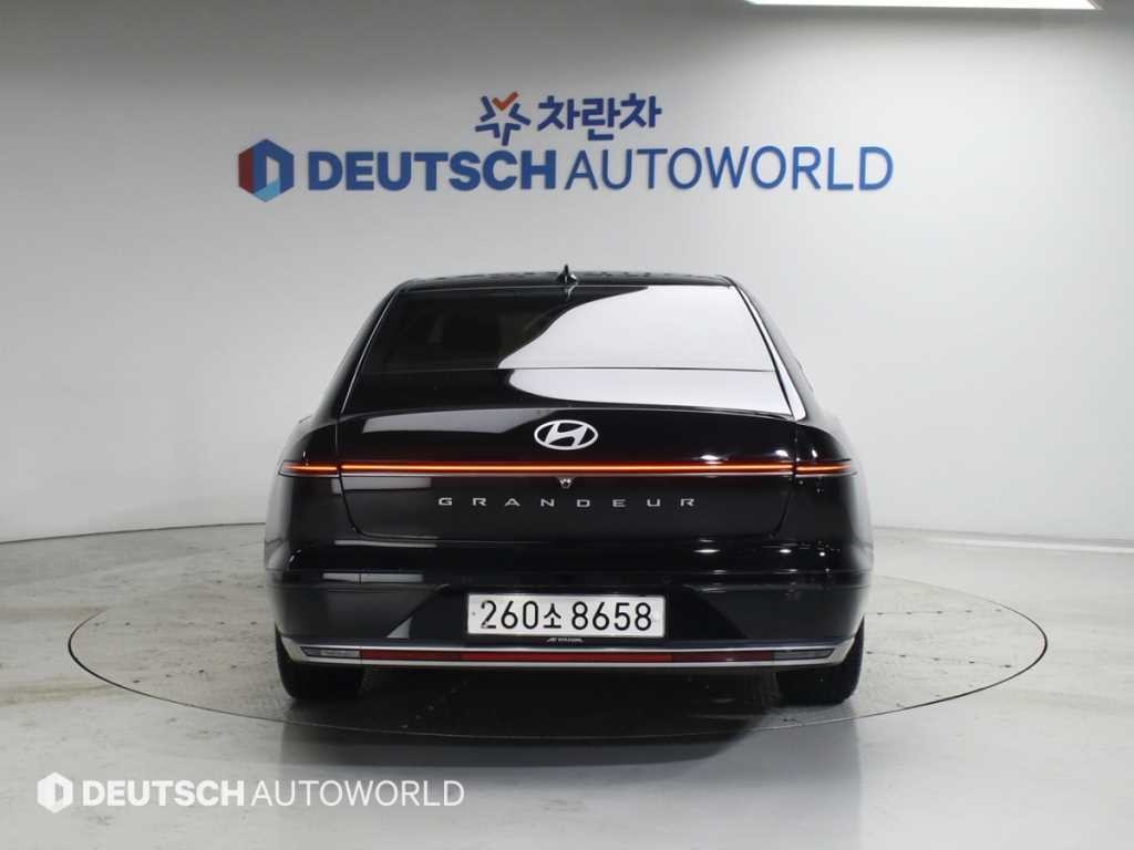 현대 그랜저 그랜저 (GN7) 가솔린 2.5 2WD 프리미엄 이미지 4