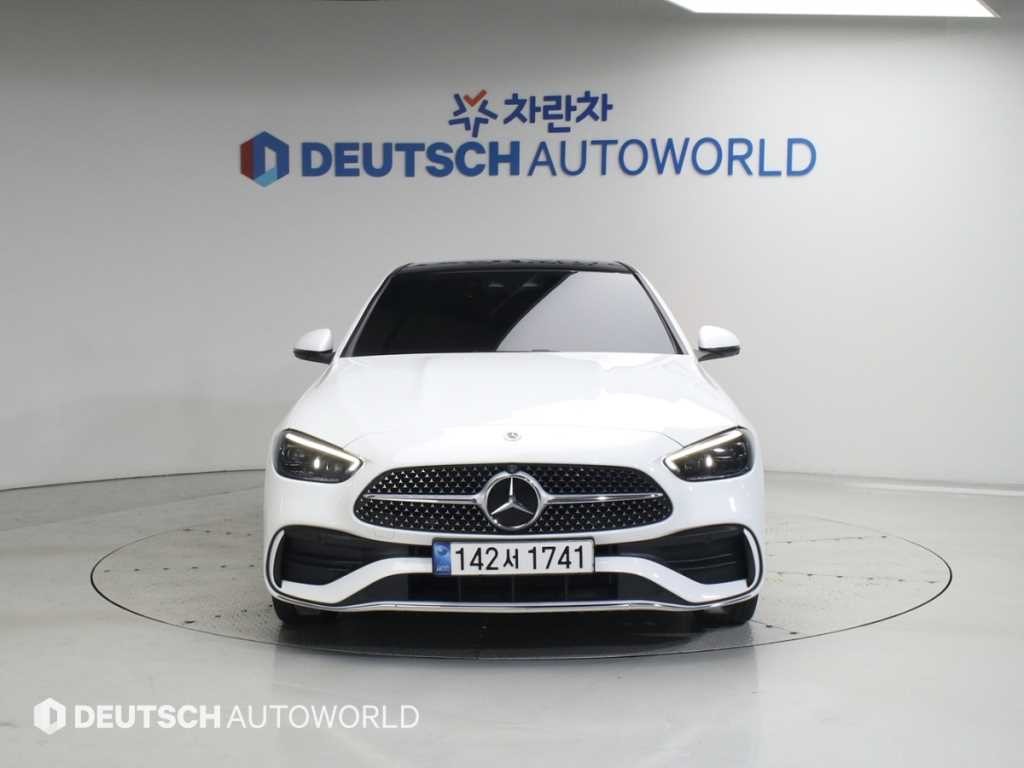 벤츠 C 클래스 C클래스 W206 C300 AMG 라인 이미지 3