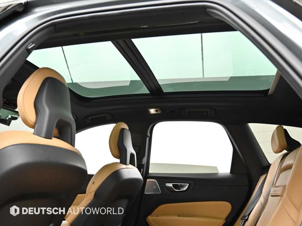 볼보 XC60 XC60(2세대) D4 AWD 인스크립션 이미지 18