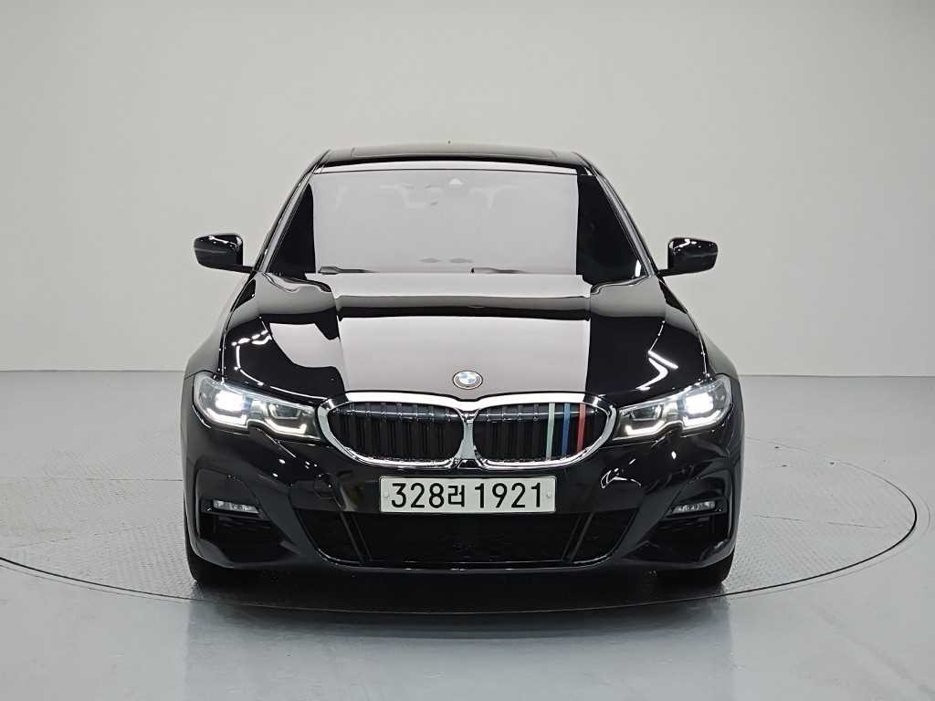 BMW 3시리즈 3시리즈 (G20) 330e M 스포츠 이미지 2